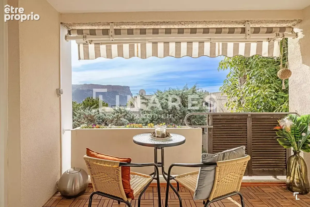 PLEIN CAP - Appartement T5 de 93 m2 - Terrasse  - Stationnement - Vue Cap Canaille et mer - 13260 CASSIS - photo 6