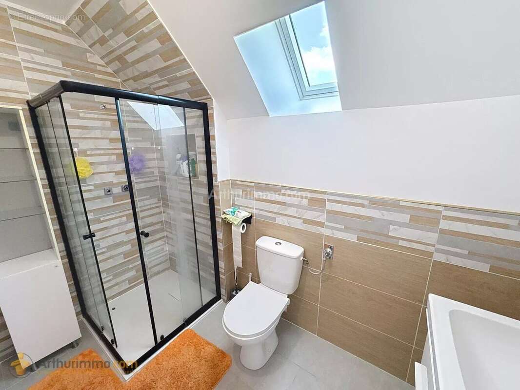 Maison à VENDRESSE-BEAULNE