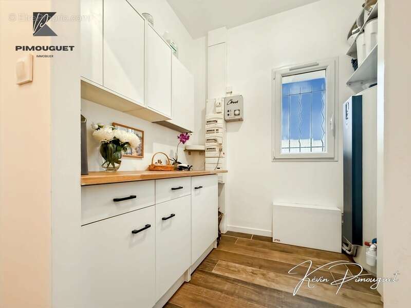 Maison à SAINT-MAGNE-DE-CASTILLON