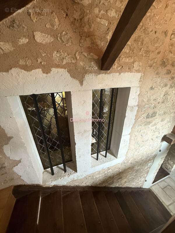 Maison à SAINT-MARCEL