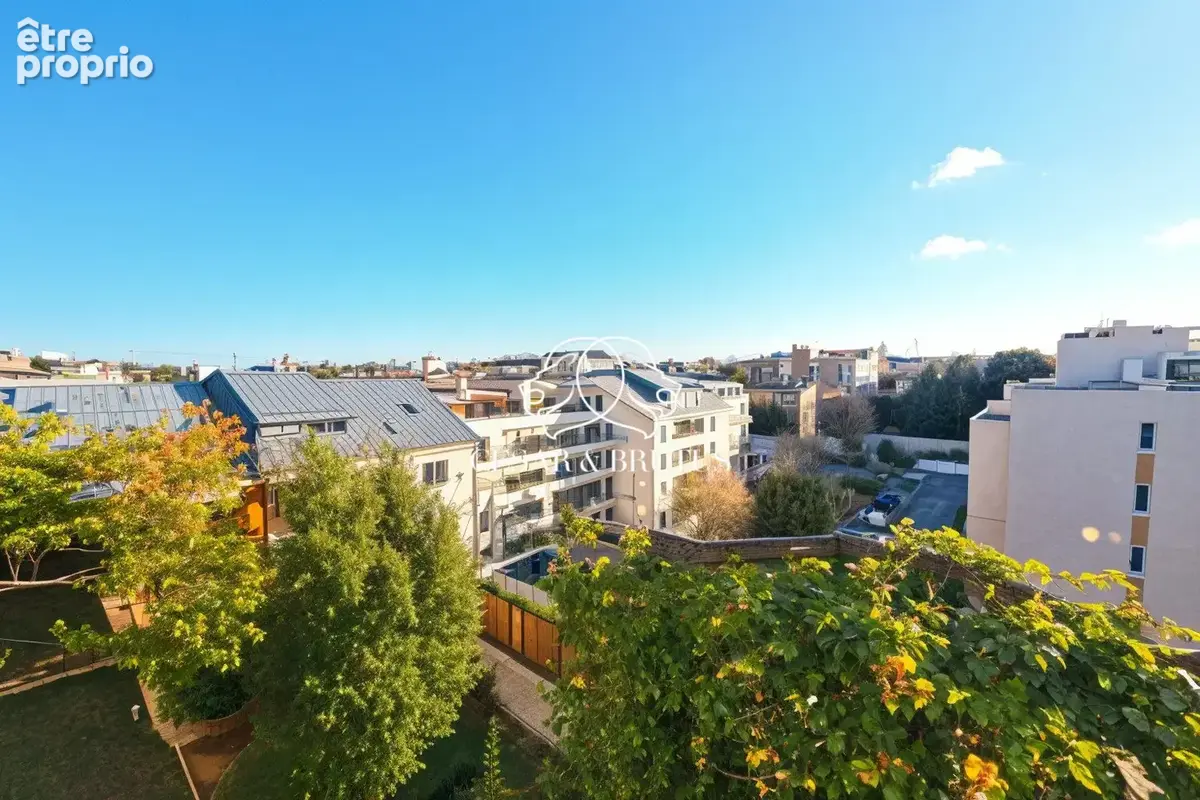Appartement 8 pièces 202 m² à vendre à Caluire-Et-Cuire (69300) - photo 4
