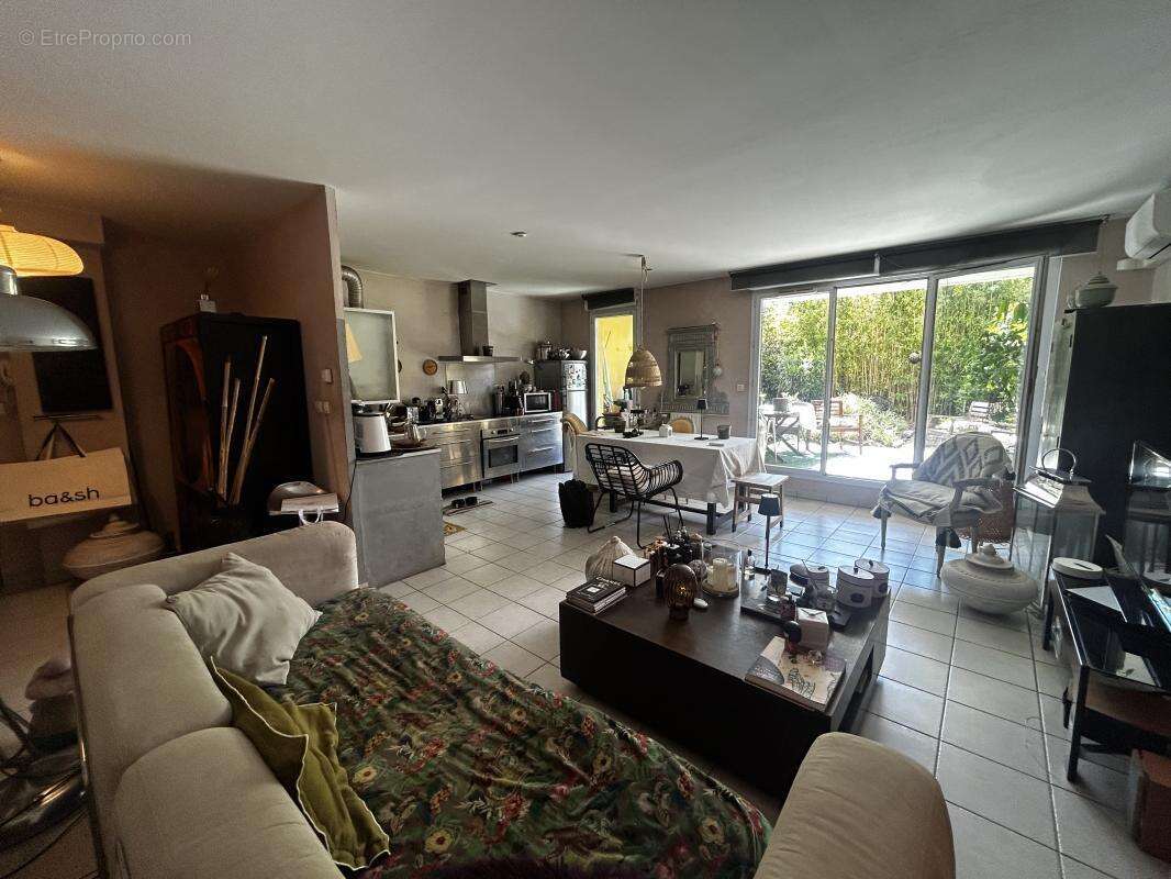 Appartement à MARSEILLE-13E