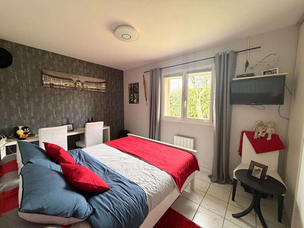 Maison à BELIN-BELIET