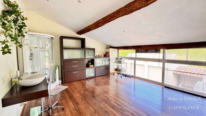 Dpt Tarn (81), à vendre Puylaurens maison P7 de 320 m² - Terrain de 3000 m² - photo 15