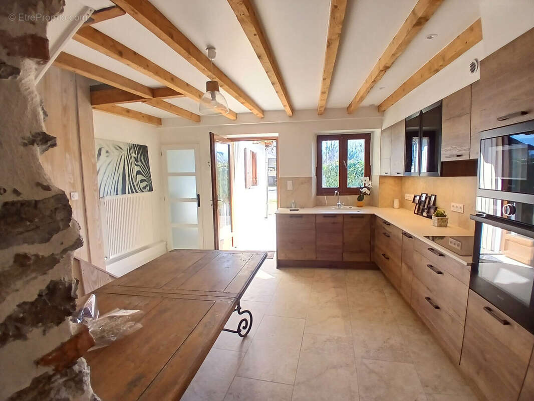Appartement à MONTMELIAN