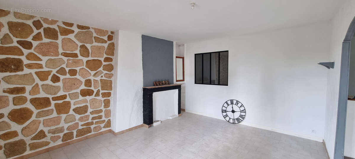 Appartement à GANGES