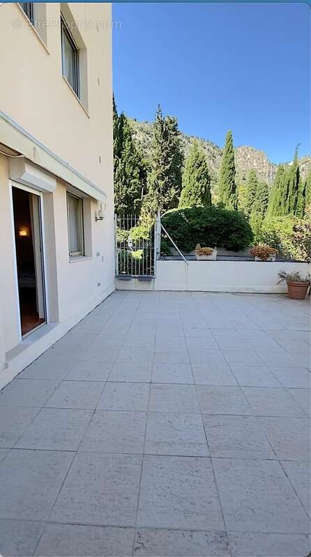Appartement à BEAULIEU-SUR-MER