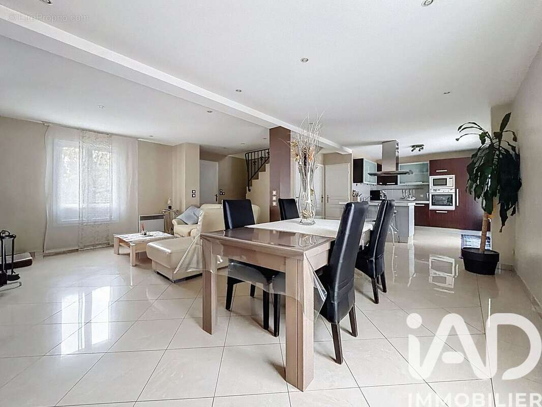 Photo 3 - Maison à ORLY