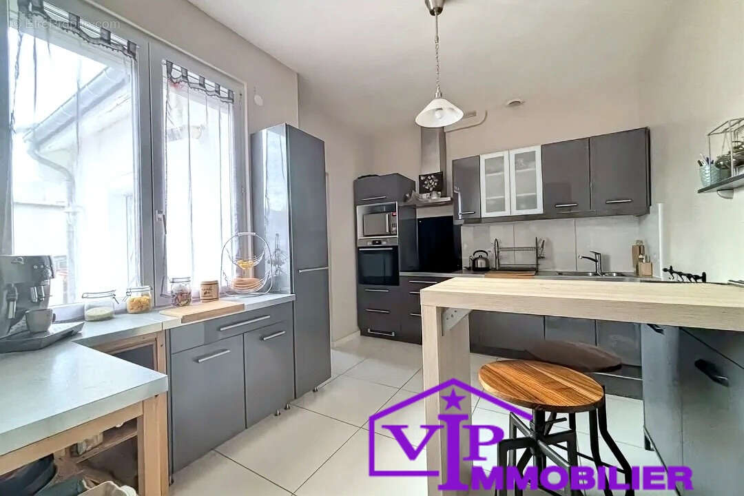 Maison à SOTTEVILLE-LES-ROUEN