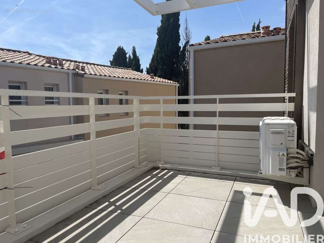 Photo 2 - Appartement à SOLLIES-PONT
