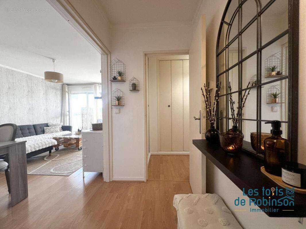 Appartement à LE PLESSIS-ROBINSON