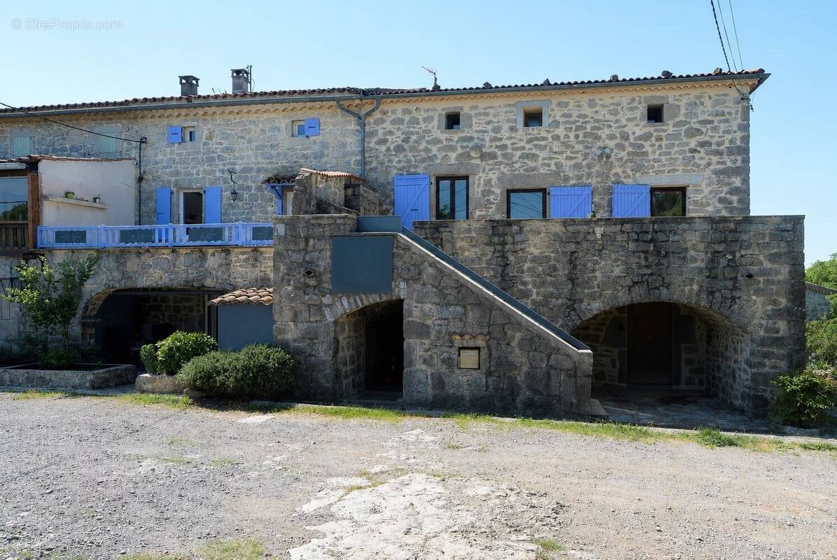 Maison à JOYEUSE