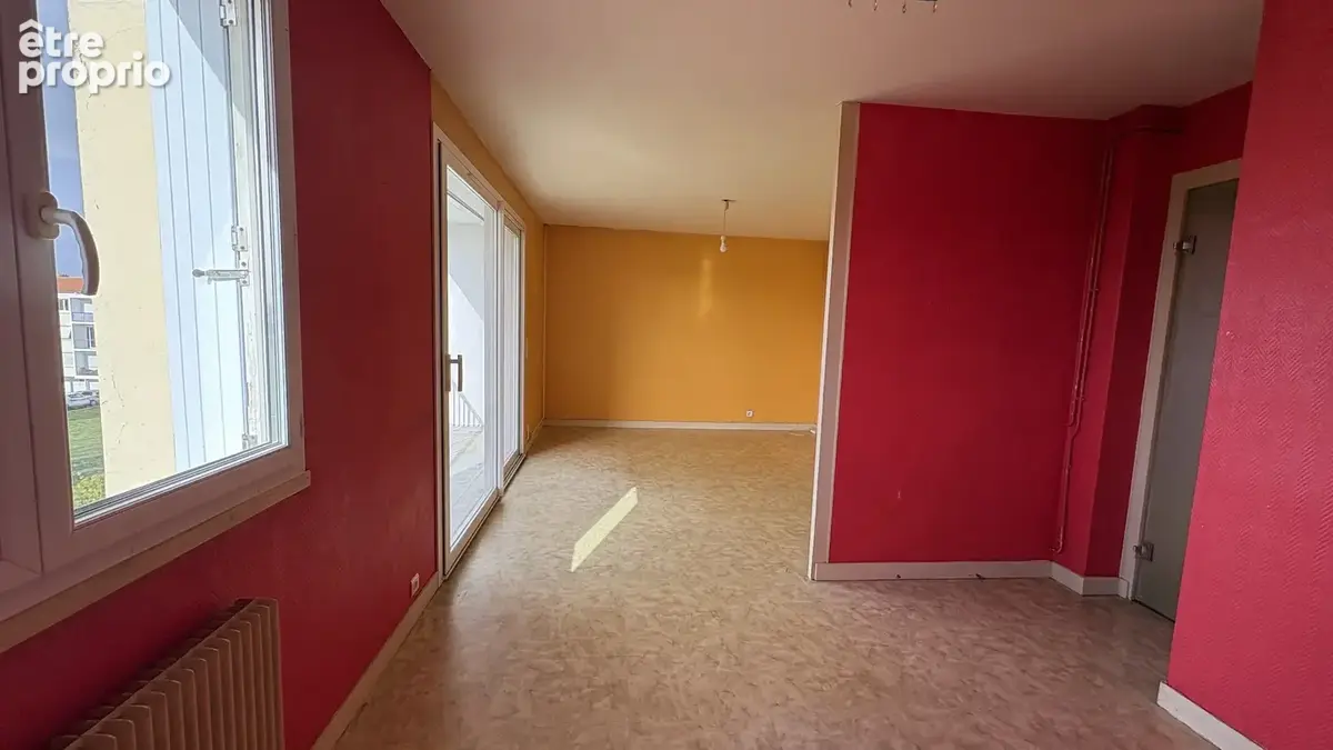 EXCLUSIVITE - NIORT Appartement T3 de 68m2 avec balcon et garage - photo 9