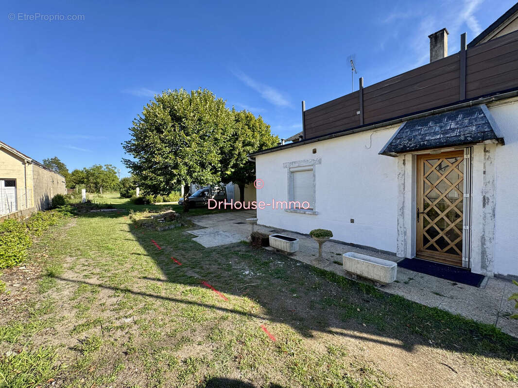 Maison à VILLEMANDEUR