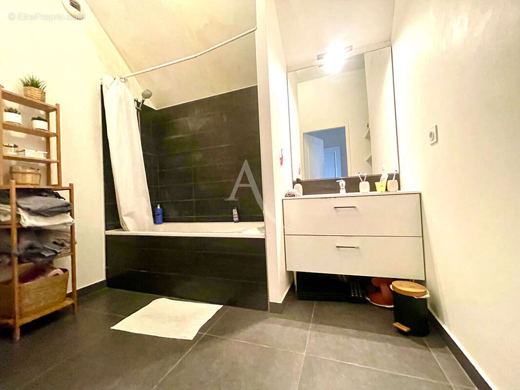 Appartement à LE COUDRAY