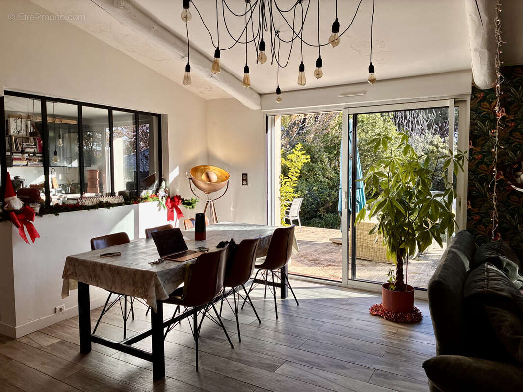 Maison à SALON-DE-PROVENCE