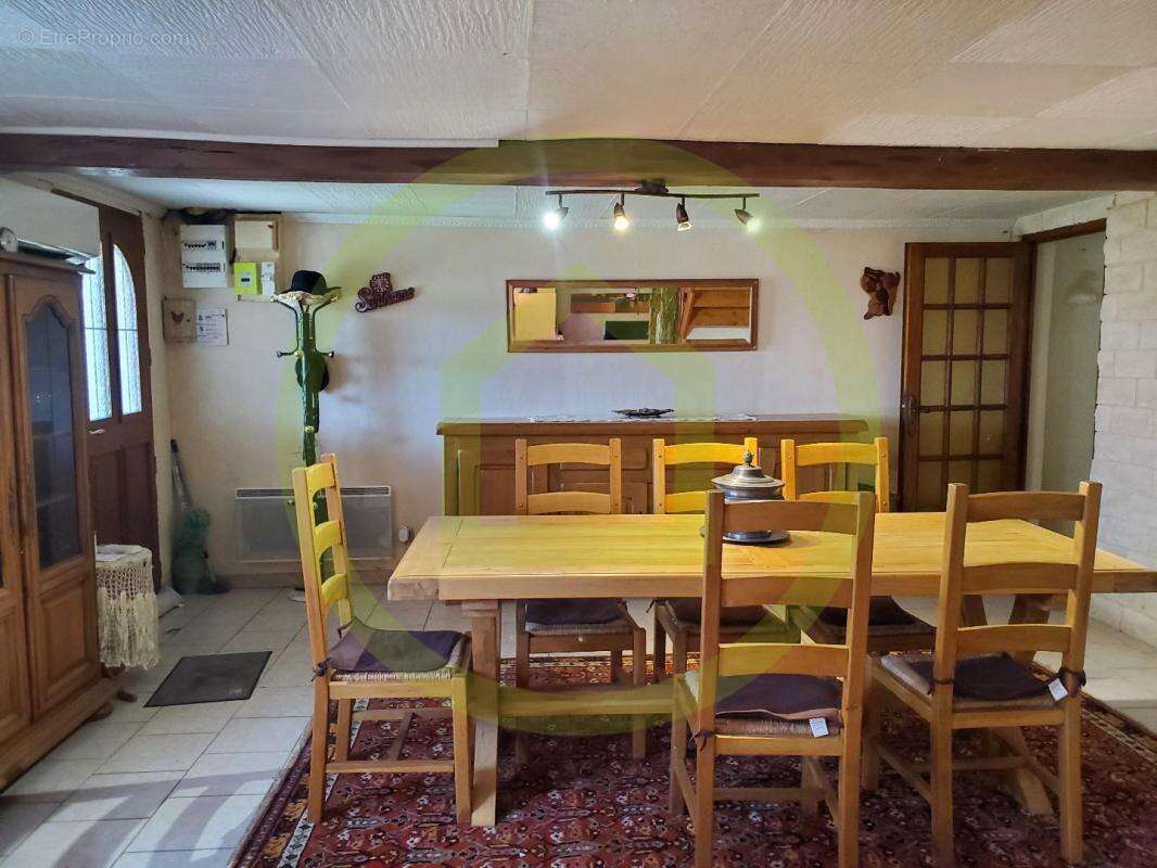 Maison à MARGNY-AUX-CERISES