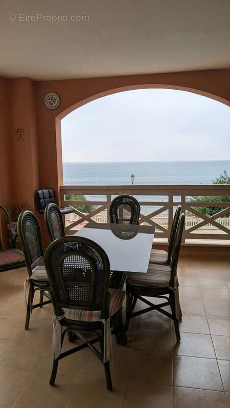 Appartement à LE CAYROL