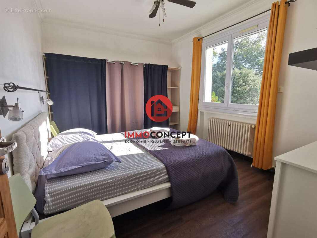 Maison à BAGNOLS-SUR-CEZE