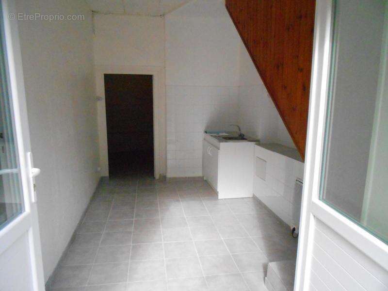   - Appartement à ANTRAIGUES-SUR-VOLANE