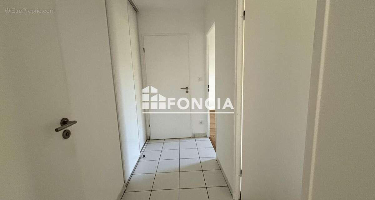 Appartement T3  parking - photo 4