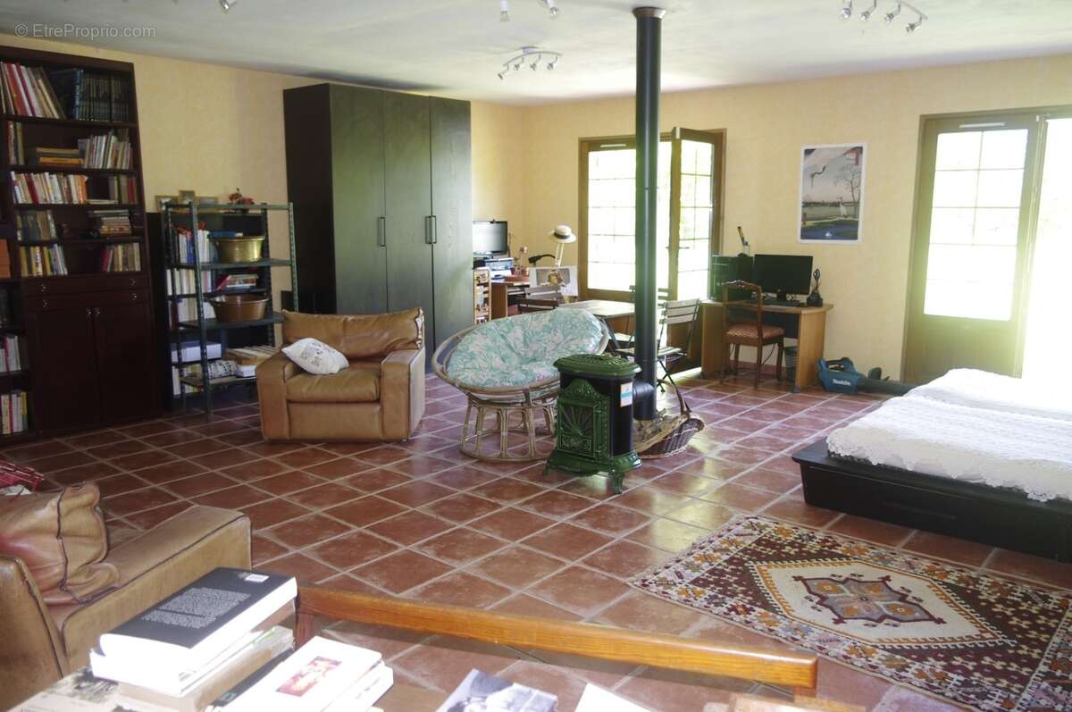 à VENDRE  proche Aignan  propriété de charme  sur 3646 m² de terrain avec piscine et Gîte séparé - photo 19