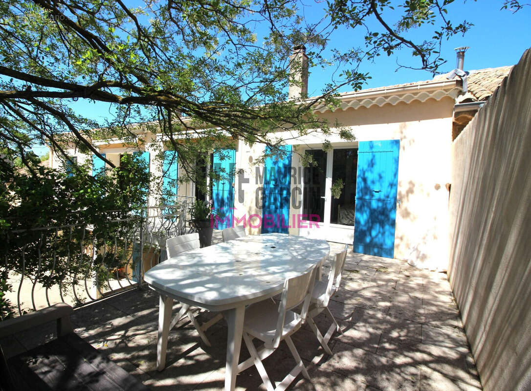 Maison 120 m² à Althen-Des-Paluds  - photo 2