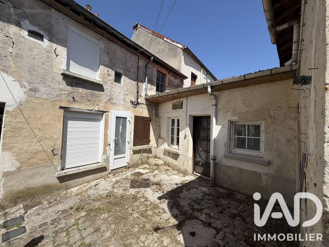 Photo 1 - Maison à VIELS-MAISONS