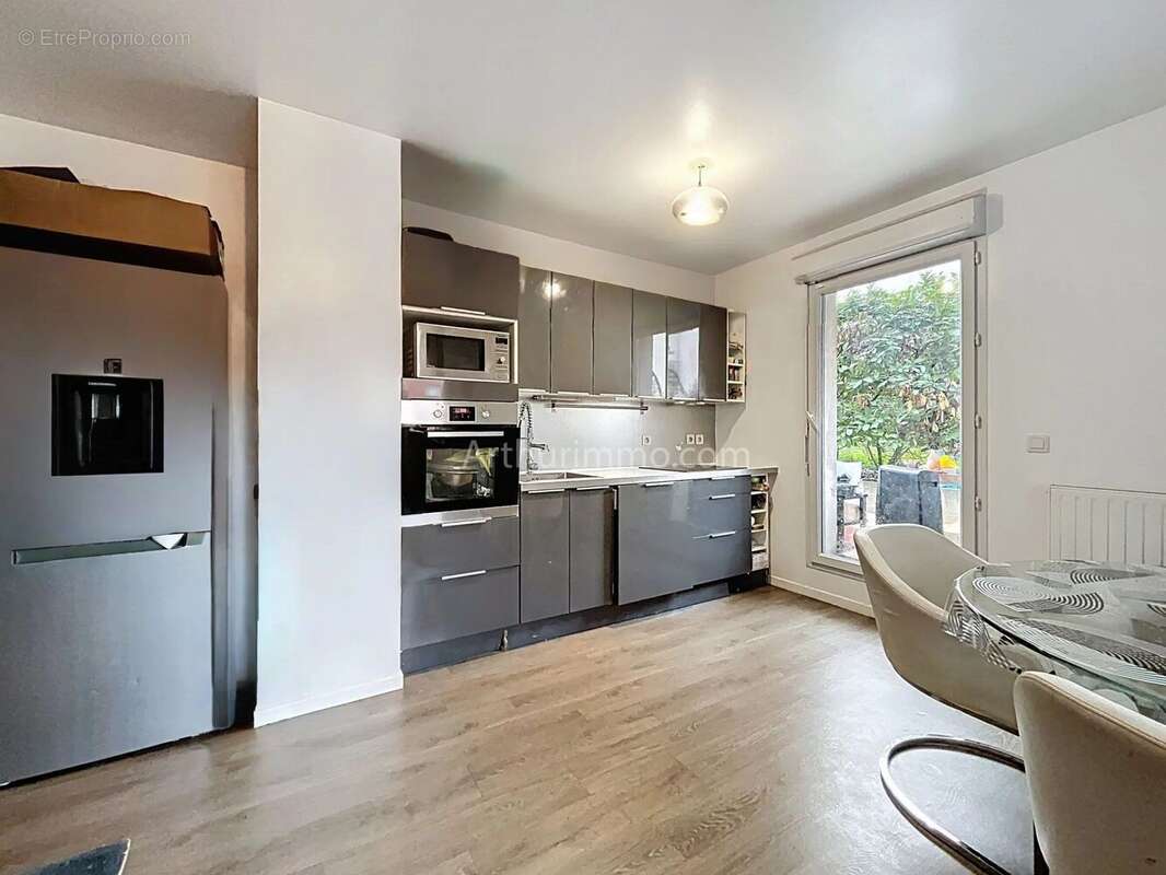 Appartement à LIMEIL-BREVANNES