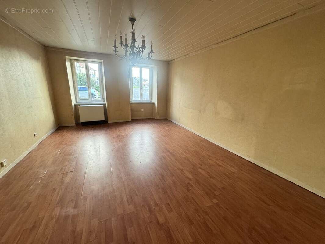 Maison à KERPRICH-AUX-BOIS