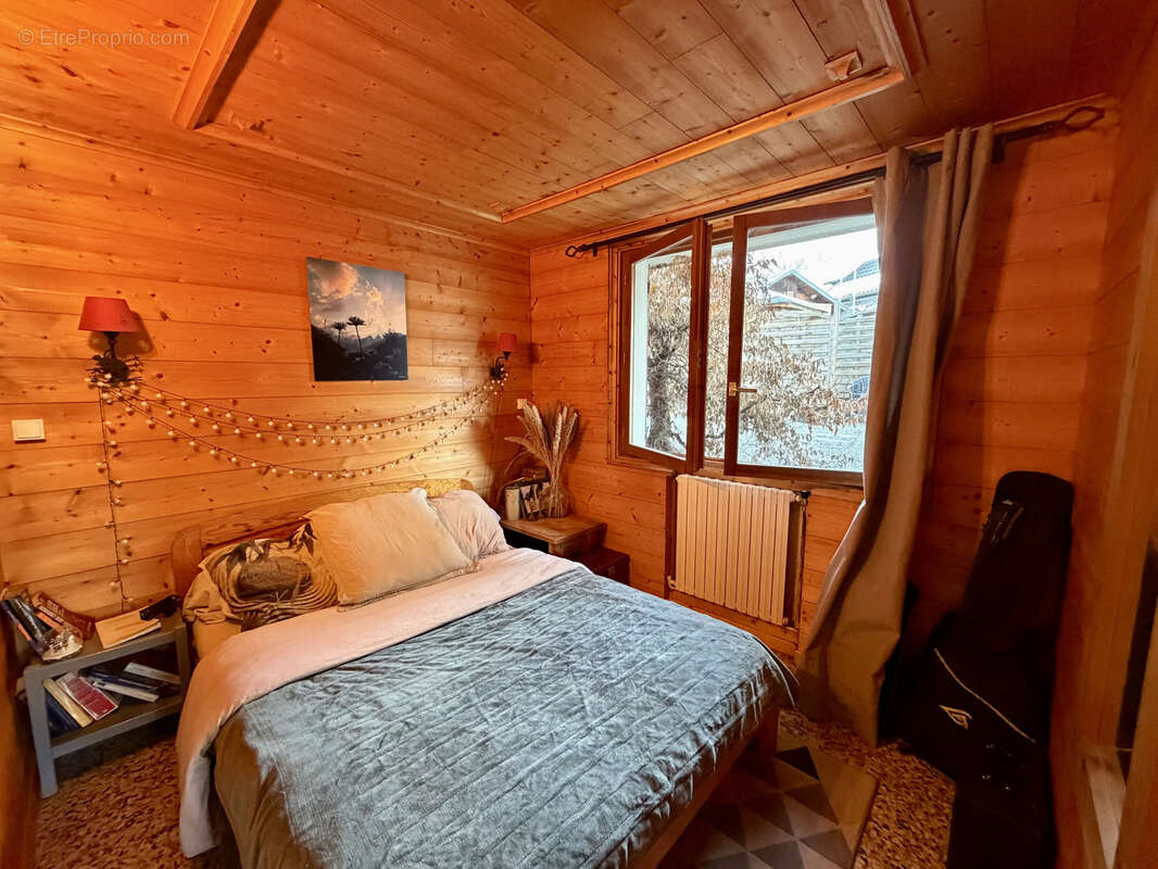 Appartement à ALBIEZ-MONTROND