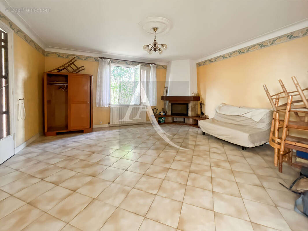 Maison à FUMEL
