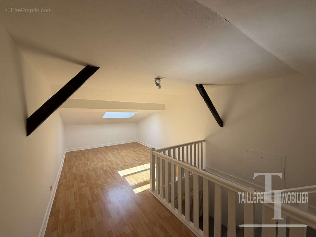 Appartement 156 m² à Perigueux  - photo 4