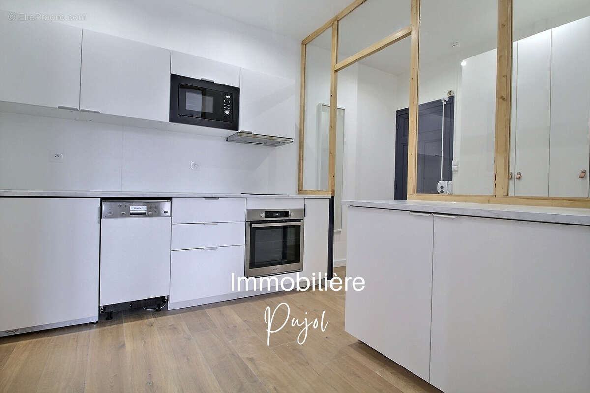Appartement à MARSEILLE-6E