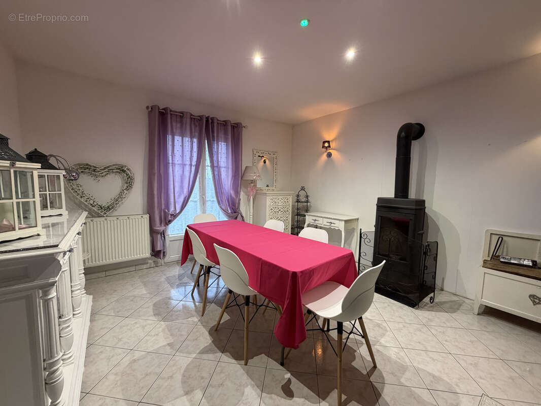 Maison à VILLERS-COTTERETS