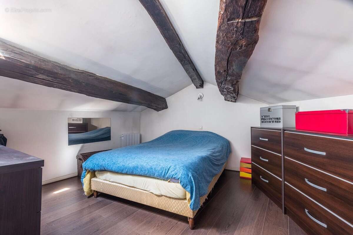 Maison à MONTMERLE-SUR-SAONE