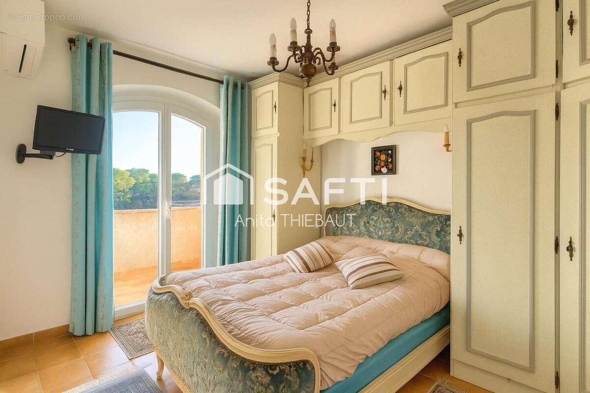 Photo 9 - Maison à FREJUS