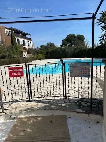 Appartement à MALLEMORT