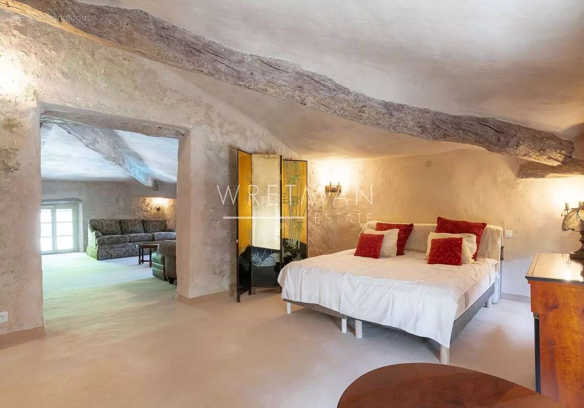 Maison à CALLIAN