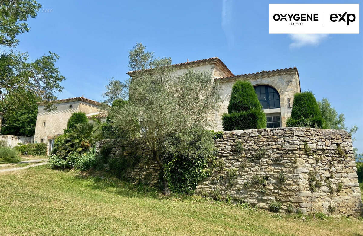 880 m² à Castelnaudary  - photo 8