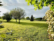 Terrain à L&#039;ISLE-JOURDAIN