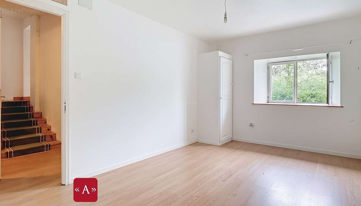 Maison à LISLE-SUR-TARN