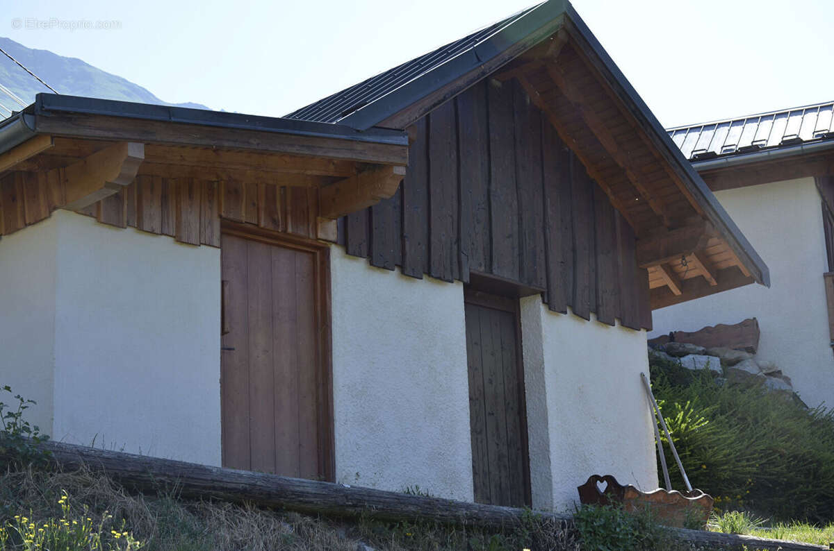 Maison à MONTAIMONT