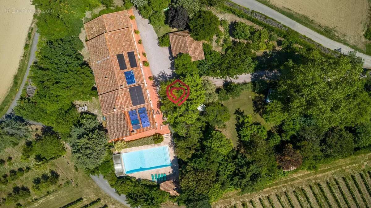 Maison à BELVEZE-DU-RAZES