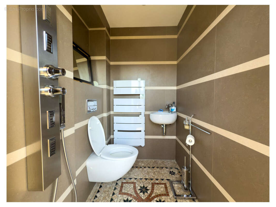 Maison à SAINTE-LUCIE-DE-TALLANO