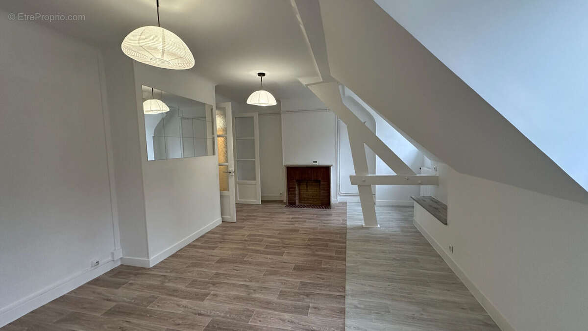 Appartement à COMPIEGNE