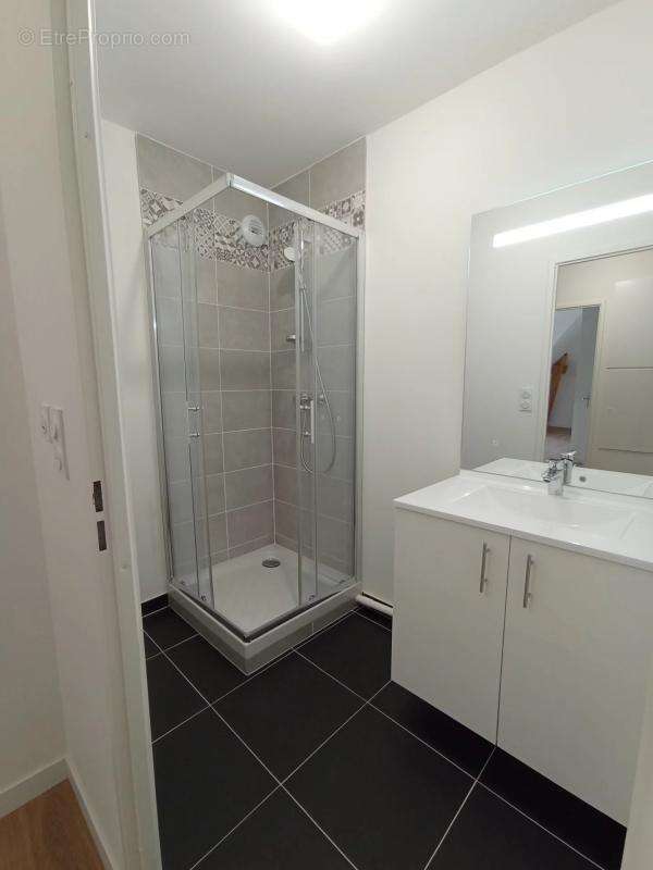 Appartement à BIEVRES