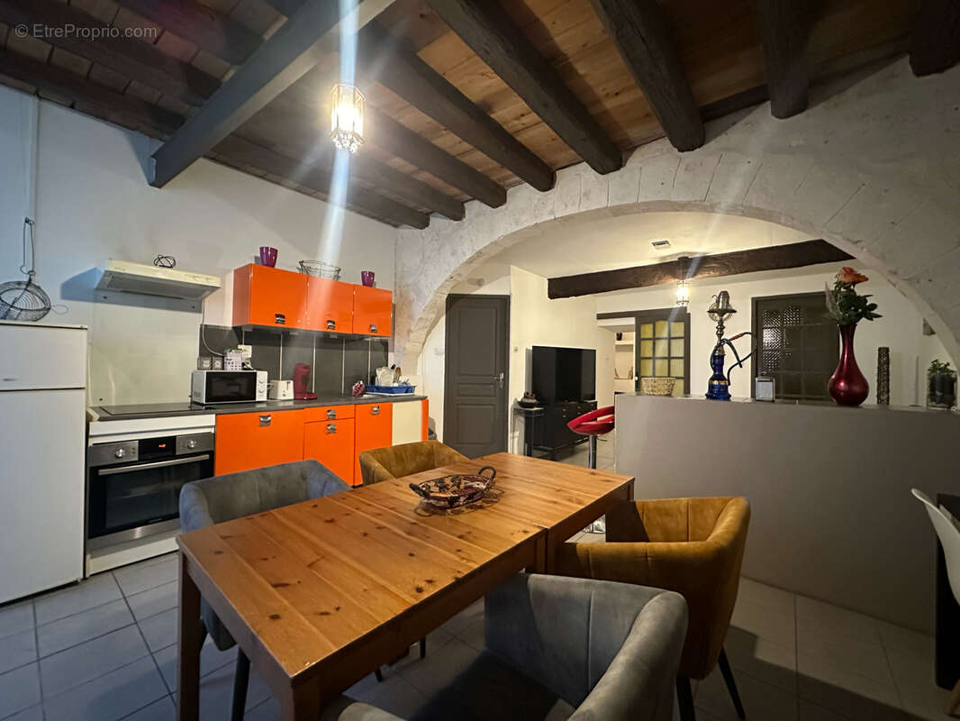 Appartement à BEAUCAIRE