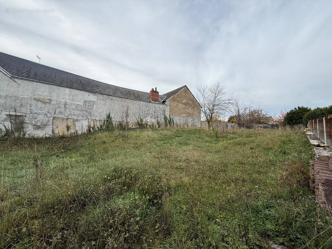 Terrain à ISSOUDUN