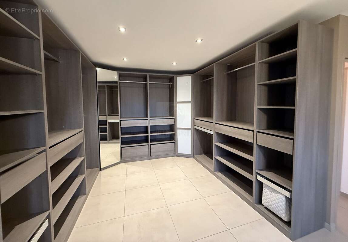 Maison à BOUJAN-SUR-LIBRON